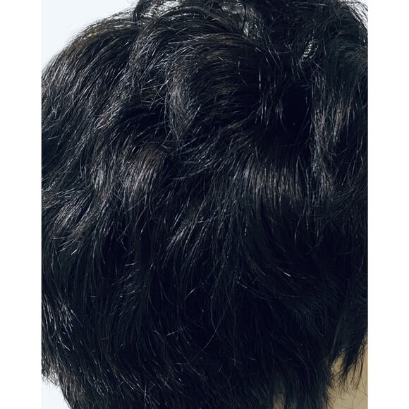 Human Hair Razor Pixie Wig Vivica A Fox H205V Black Pure Stretch Cap NWT - Picture 10 of 10